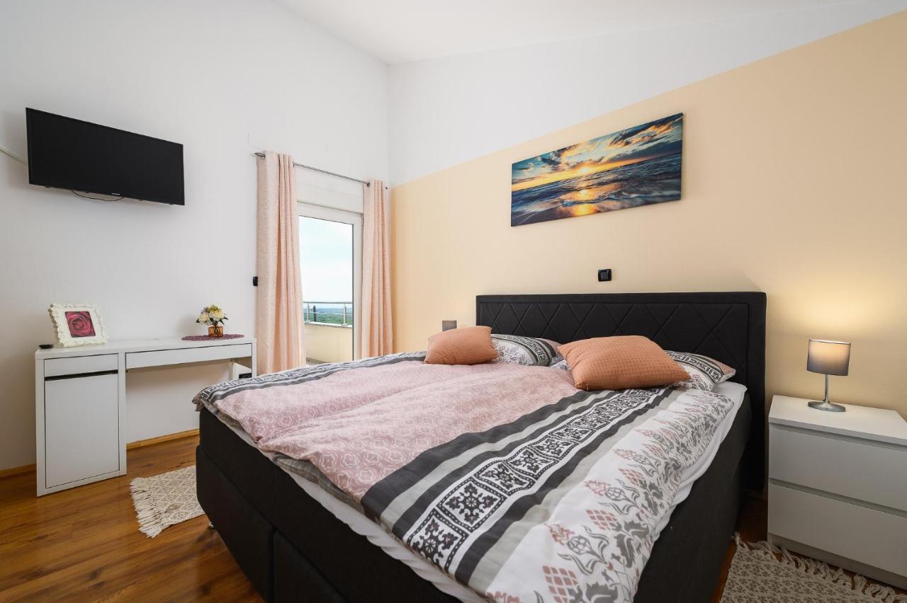 Villa Elisa Kastelir Bagian luar foto