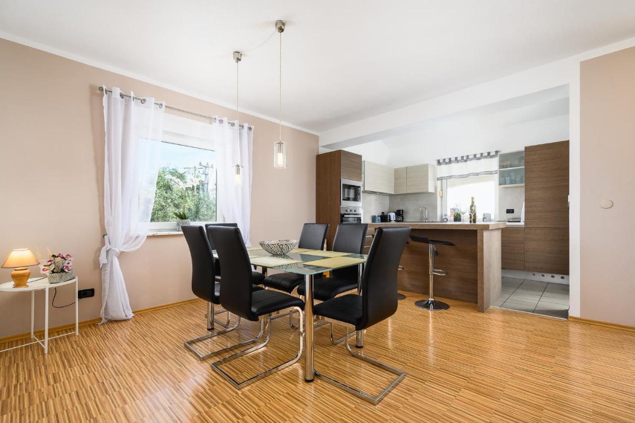 Villa Elisa Kastelir Bagian luar foto